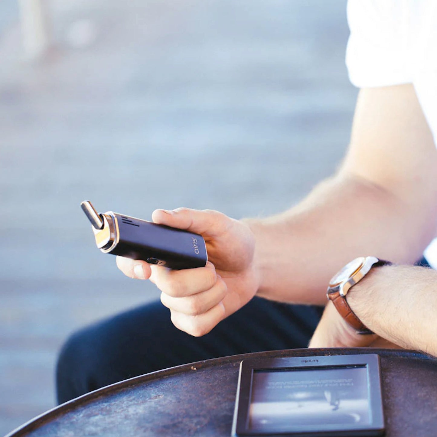 Airis Switch Dry Herb Vape