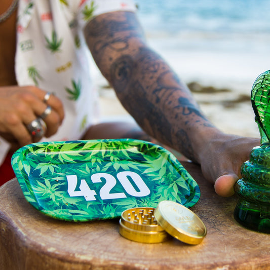 V Syndicate 420 Leafy Metal Rolling Tray