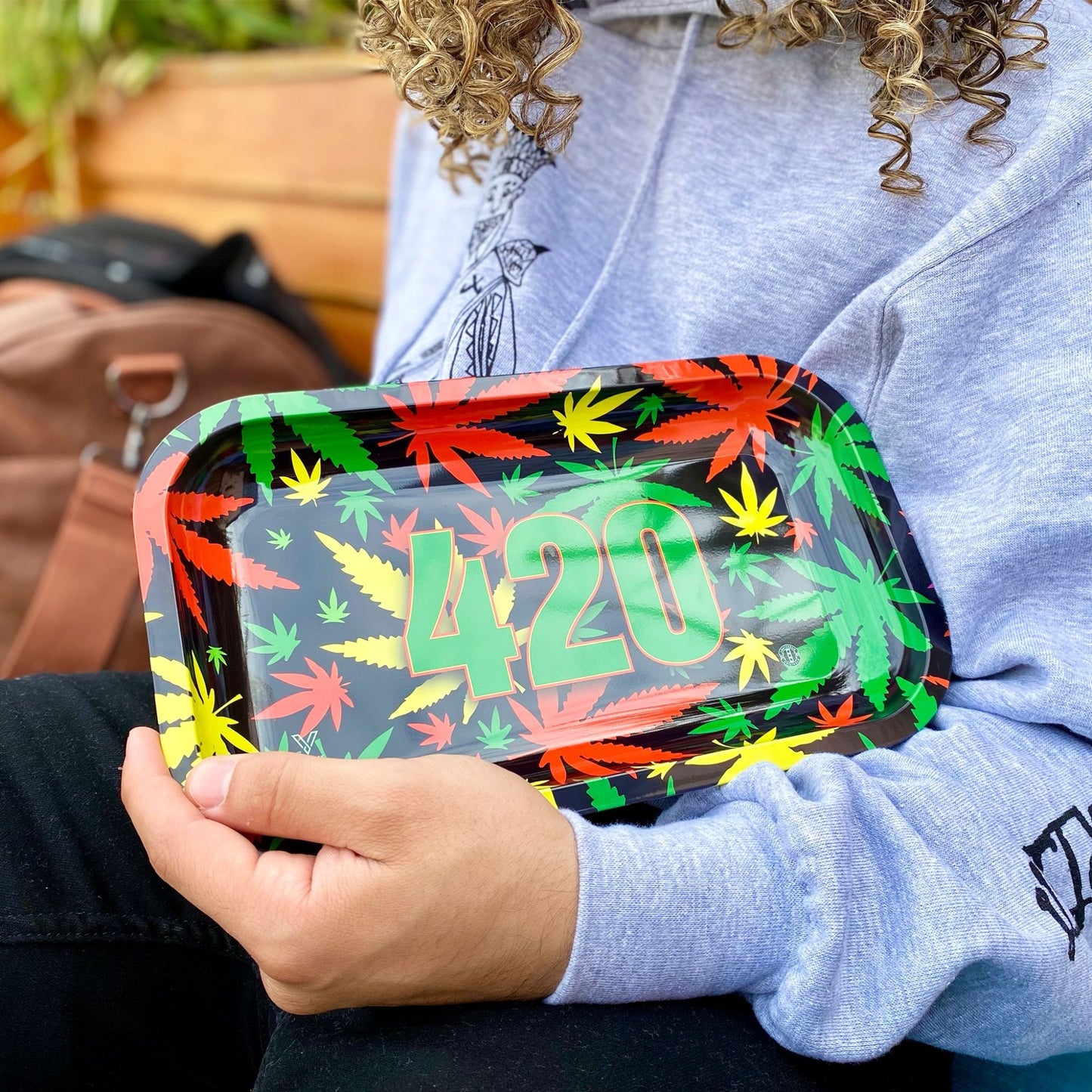 V Syndicate 420 Rasta Metal Rolling Tray