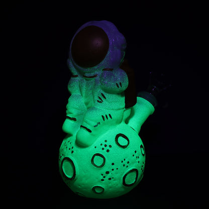 Dreamy Astronaut Glow In The Dark Painted Bong - 7in