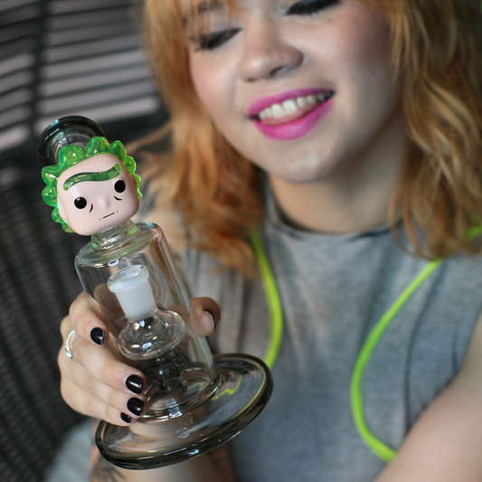 The Cartoon Bobble Bong - 8in