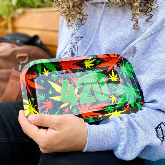 V Syndicate 420 Rasta Metal Rolling Tray